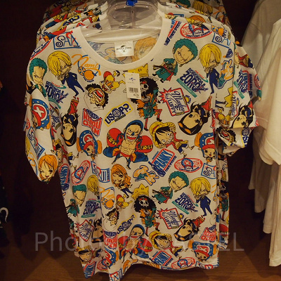 ワンピースキャラ総柄Tシャツ（白）