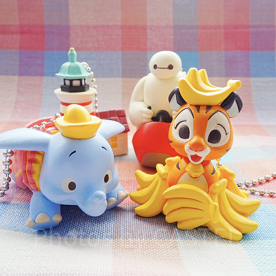 パークモチーフのキーチェーン（ディズニーガチャガチャ）