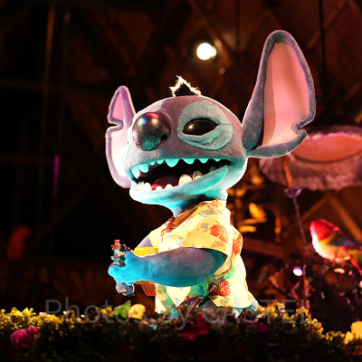 スティッチたちのリアルな動きに注目！