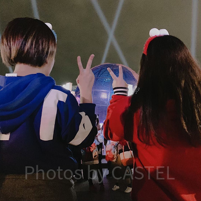 USJ地球儀前の写真