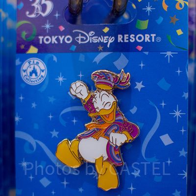 ピンバッジ（ドナルド）