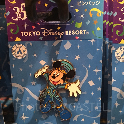 ピンバッジ（ミッキー）