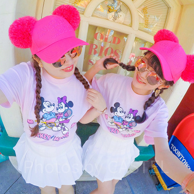 ピンクのキャップ