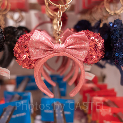 ピンクスパンコールカチューシャキーホルダー