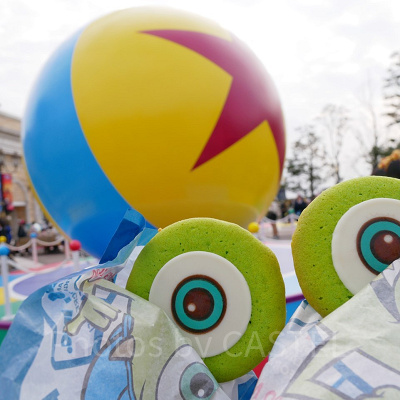 ピクサーボールとマイクのクッキーサンド