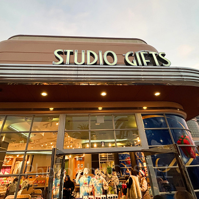 開催場所はスタジオギフト・イースト