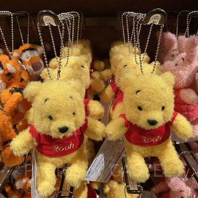 プーさんぬいぐるみバッジ