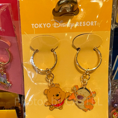 キューピー　ディズニー プーさん キーホルダー 4個セット Amazon.co.jp: ディズニー プーさん ぬいぐるみ キーホルダー