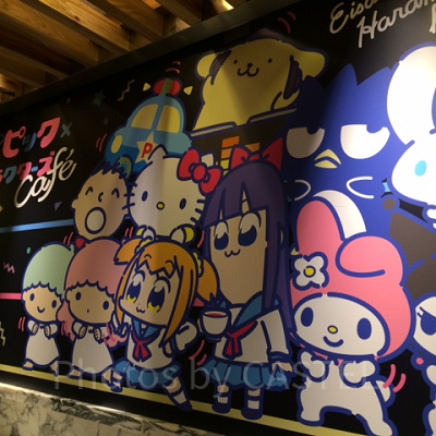ポプテピピック×サンリオキャラクターズカフェの内装