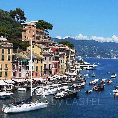 ポルトフィーノの港と建物
