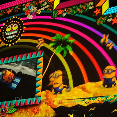 壁面に移されるプロジェクションマッピング