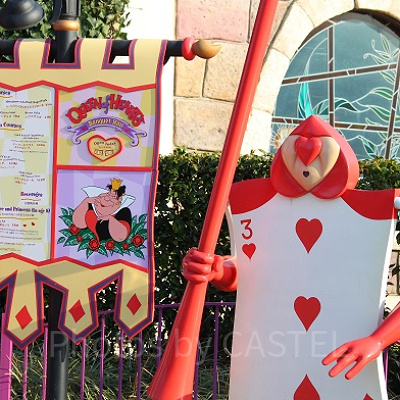 クイーン・オブ・ハートのバンケットホール