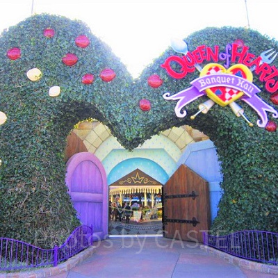 クイーン・オブ・ハートのバンケットホール