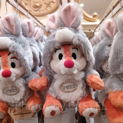 ディズニー　ミニーちゃん　お正月　ぬいぐるみバッジ Amazon | ディズニー ミニーマウス 干支 ぬいぐるみバッジ 2024