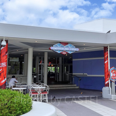 雨の日の子連れディズニーにおすすめなのは大型レストラン