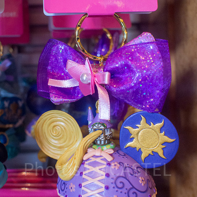 ラプンツェルモチーフイヤーハットキーチェーン