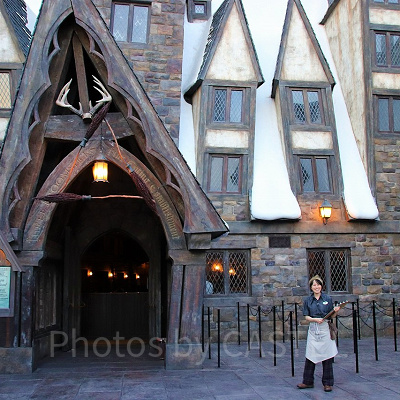 レストラン「三本の箒」