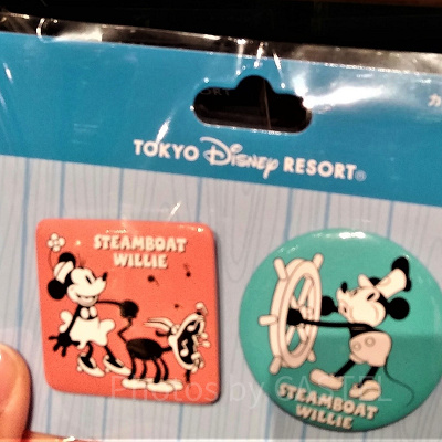 レトロミッキー＆ミニー缶バッチ