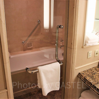 独立したバスルーム