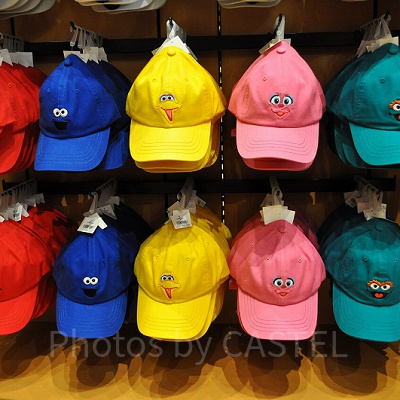 セサミストリートの帽子／USJロデオドライブスーベニア店内