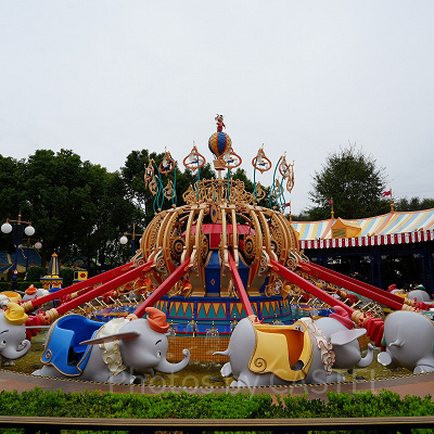 上海ディズニー：空飛ぶダンボ