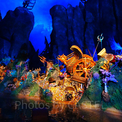 上海ディズニーカリブの海賊：海底の秘宝を探す旅