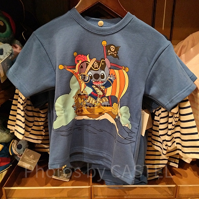 上海ディズニーカリブの海賊グッズ：海賊スティッチのシャツ（ブルー）