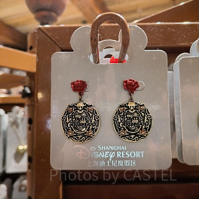 上海ディズニーカリブの海賊グッズ：パイレーツ・オブ・カリビアンのピアス