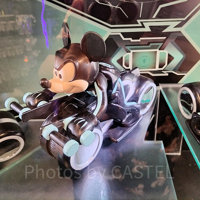 上海ディズニートロングッズ：ラジコン・ライトサイクル