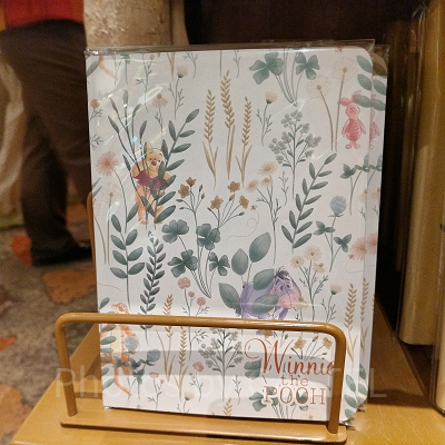 上海ディズニーくまのプーさんグッズ：植物総柄のノート