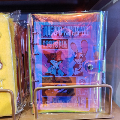 上海ディズニーズートピアグッズ：クリアファイル