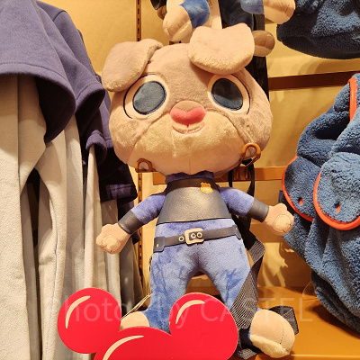 上海ディズニーズートピアグッズ：ジュディのぬいぐるみリュックサック