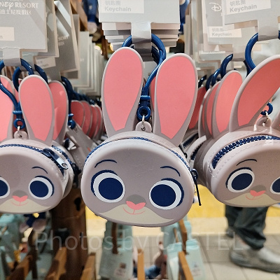 上海ディズニーズートピアグッズ:にんじんに包まれたベビー 上海ディズニーズートピアグッズ:にんじんに包まれたベビー