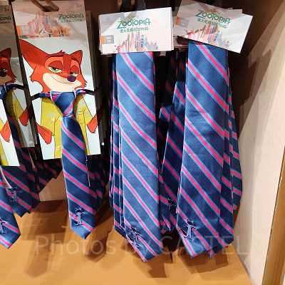 上海ディズニーズートピアグッズ：ニックのなりきりネクタイ