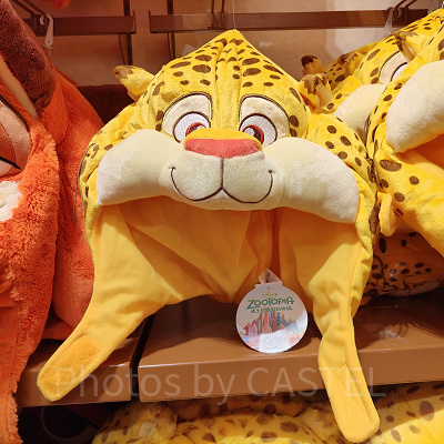 上海ディズニーランドグッズ：クロウハウザー巡査のぬいぐるみ