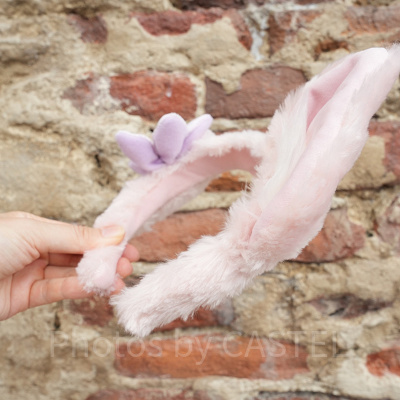 リーナベルカチューシャの側面