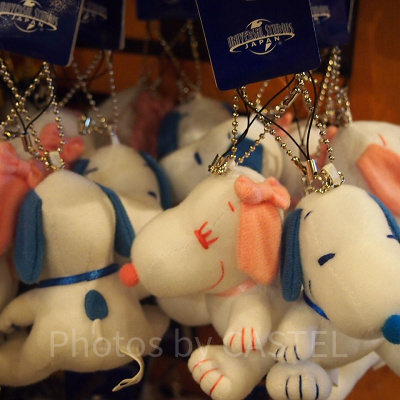 スヌーピー＆ベルマスコットストラップセット：1,900円