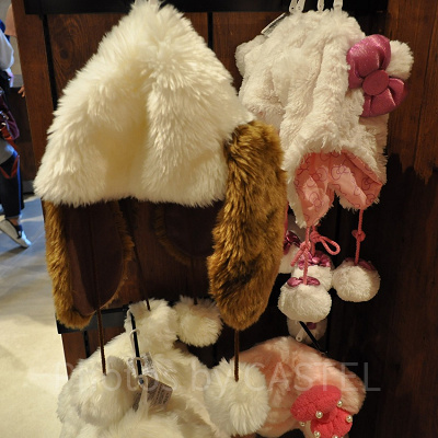 スヌーピーの紐つきキャラクターハット（ブラウン）