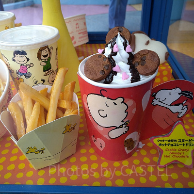 スヌーピーのチョコレートドリンク