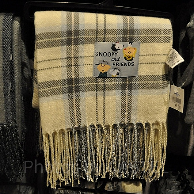 スヌーピー＆フレンズのストール（チェック）
