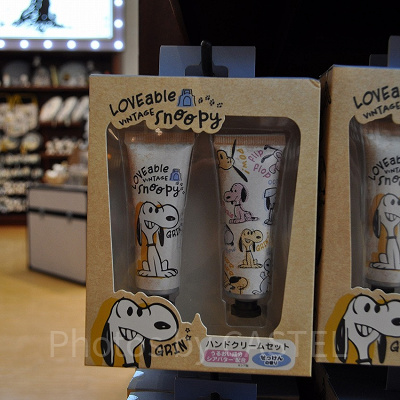 スヌーピーグッズ「LOVEable VINTAGE snoopy」／ハンドクリームセット