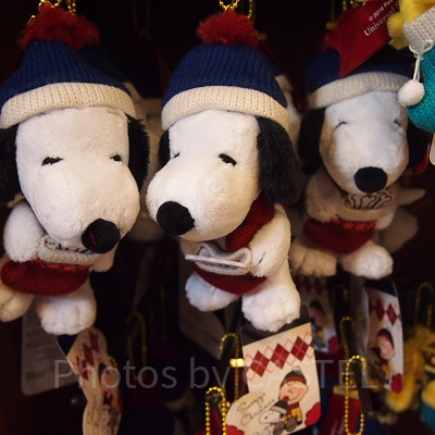 スヌーピーのぬいぐるみキーチェーン