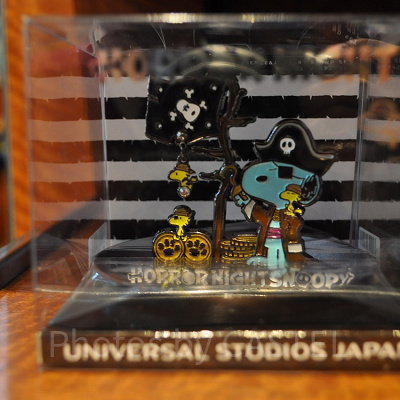 スヌーピー「SNOOPY HALLOWEEN」ピアス付きジュエリースタンド