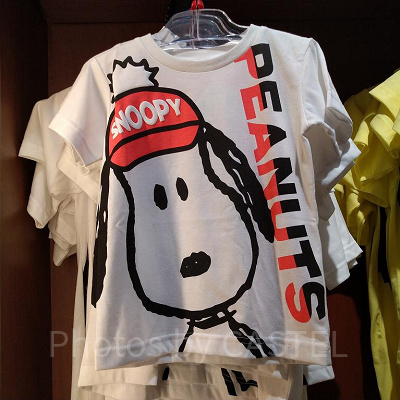 スヌーピーのTシャツ