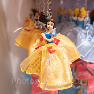海外ブランド通販 公式サイト キャステル 白雪姫フィギュアキーホルダー| | ディズニー情報 CASTEL その他