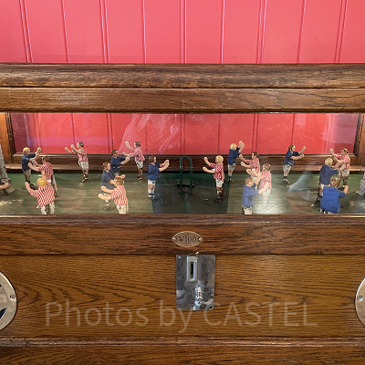 サッカーゲーム(ペニーアーケード)