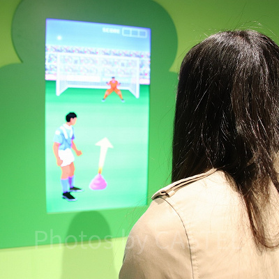 うんこでサッカー