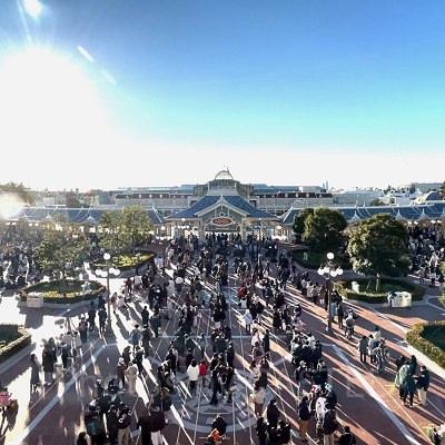 エントランスの様子（2022年1月）