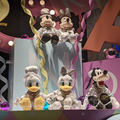 グランドオープニンググッズのぬいぐるみ