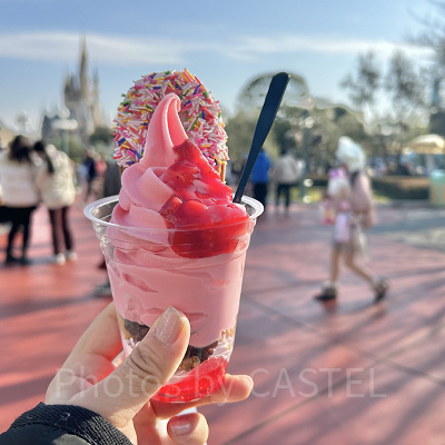 スウィーツ・ポップ・ワールドサンデー（ストロベリーゼリー）：850円